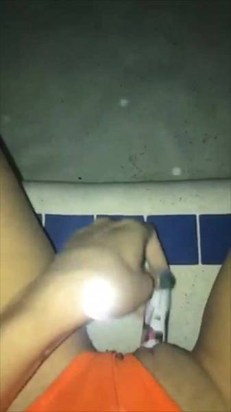 Rainey James public swimming pool pussy orgasm snapchat premium xxx porn videos on dochick.com