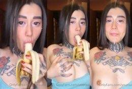Yoursuccub OnlyFans Banana Sucking Video on dochick.com
