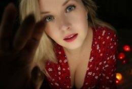 Valeriya ASMR Lens Kissing Exclusive video on dochick.com