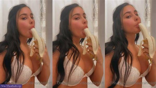 Devorah Roloff Nude Banana Sucking Like Cock Video on dochick.com
