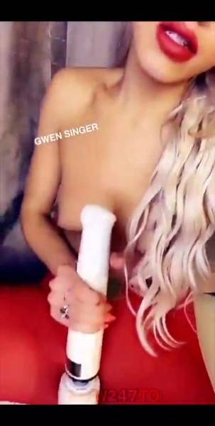 Gwen singer red tights pussy play snapchat leak xxx premium porn videos on dochick.com