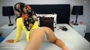 Tiktok porn Muslim Girl Twerking Doggy F09FA795F09F8FBBF09F90A9 on dochick.com