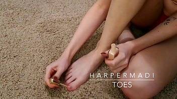 Harper Madi toes 2015_10_17 - OnlyFans free porn on dochick.com