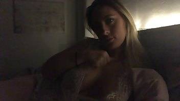 Miss Cassi ASMR - Putting you to sleep (OnlyFans) on dochick.com
