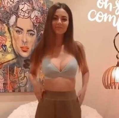 Nude Tiktok Leaked I want to cum on Emily Ratajkowski 19s ass in those leggings then shove my face all up in there on dochick.com