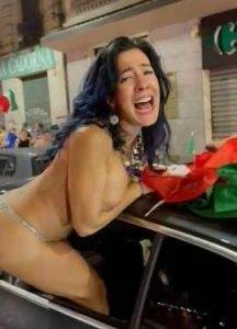 Italian milf nude in public after win - Italy on dochick.com