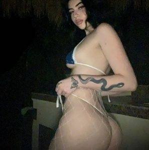Sarah Love Nude Masturbating in Bathtub Snapchat Video leaked! on dochick.com