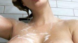 Sara Jean Underwood Nude Onlyfans Selfie Set Leaked Mega on dochick.com