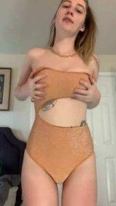 Tiktok Leak Porn Swim suit titty drop 5BOC5D Mega on dochick.com