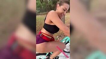 Francia james get anal fuck in the park onlyfans porn 2021/01/13 on dochick.com