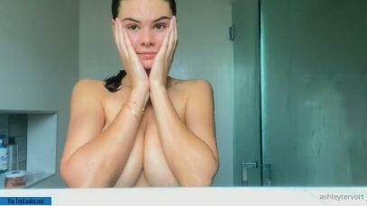 Hot Ashley Tervort Onlyfans Leaked Shower New Video on dochick.com