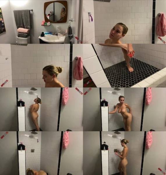 Blake Blossom - dildo masturbation in shower on dochick.com