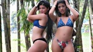 Kelly Compulsive Bikinis Hilo Con Marta Maria Santos on dochick.com