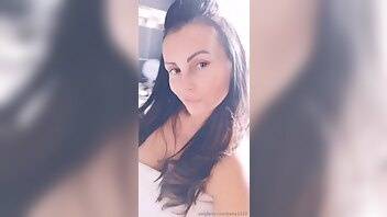 Bella1320 just had the nicest hot bubbly jacuzzi bath onlyfans leaked video on dochick.com