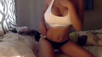 Mia Khalifa OnlyFans Twerking XXX Videos Leaked on dochick.com