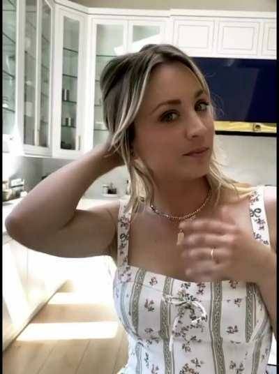 Dominate or Submit to Kaley Cuoco? on dochick.com