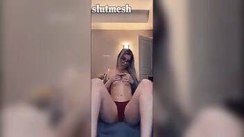 Jen Brett Nude Onlyfans XXX Videos Leaked! on dochick.com