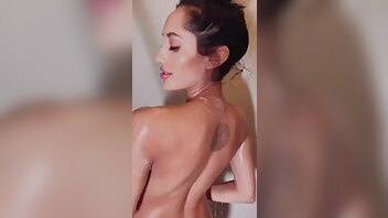 Chloeamour i love masturbating in the shower xxx video on dochick.com