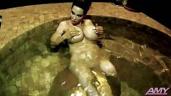 Amy anderssen hot tub solo xxx video on dochick.com