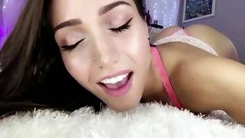 Desiree Night lies on the floor and twirls her ass premium free cam snapchat & manyvids porn videos on dochick.com