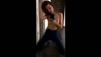 Ani Butler half-naked premium free cam snapchat & manyvids porn videos on dochick.com