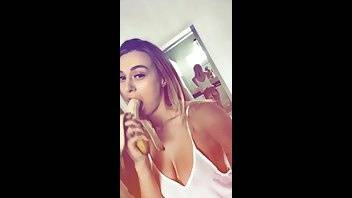 Natalia Starr eats banana premium free cam snapchat & manyvids porn videos on dochick.com