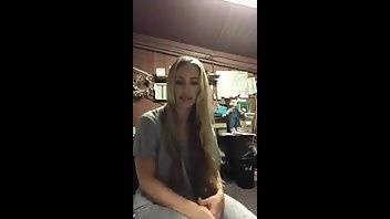 Nicole Aniston answers questions in Periscope premium free cam snapchat & manyvids porn videos on dochick.com