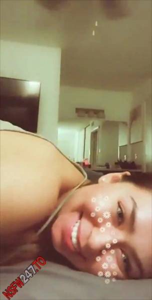 Melissa Moore tease snapchat premium xxx porn videos on dochick.com
