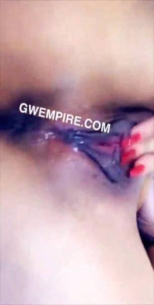 Gwen Singer 10 minutes extra vet pussy & anal fingering snapchat premium xxx porn videos on dochick.com