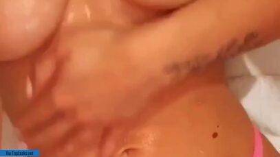 Therealbrittfit Leaked Only fans Oil Massage Porn Video on dochick.com