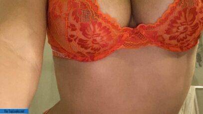 Amanda Trivizas Nude Mirror Selfies Onlyfans Set Leaked nude on dochick.com
