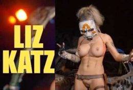 Liz Katz Nude Topless Psycho Cosplay on dochick.com