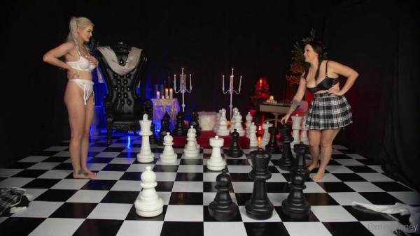Meg Turney Danielle DeNicola Chess Strip Onlyfans Video Leaked on dochick.com
