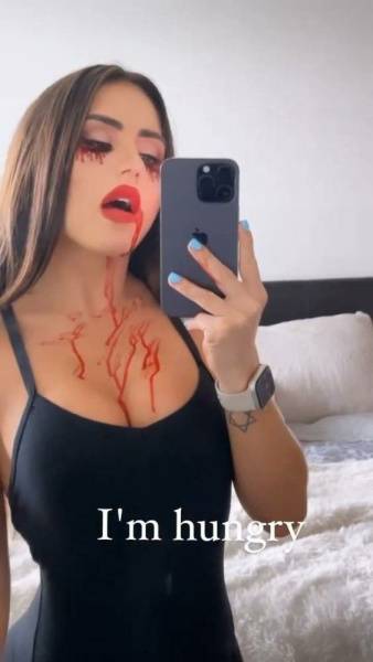 Giovanna Eburneo Bodysuit Zombie Cosplay Video Leaked - Brazil on dochick.com