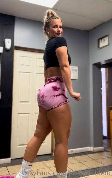 Fitlifewithem OnlyFans Photos #13 on dochick.com