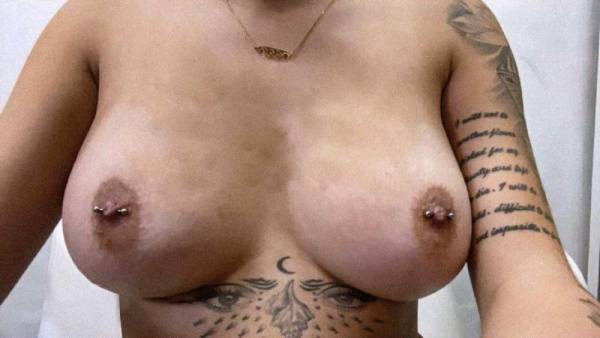 Malu Trevejo Nude Boobs Nipple Shower Onlyfans Set Leaked on dochick.com